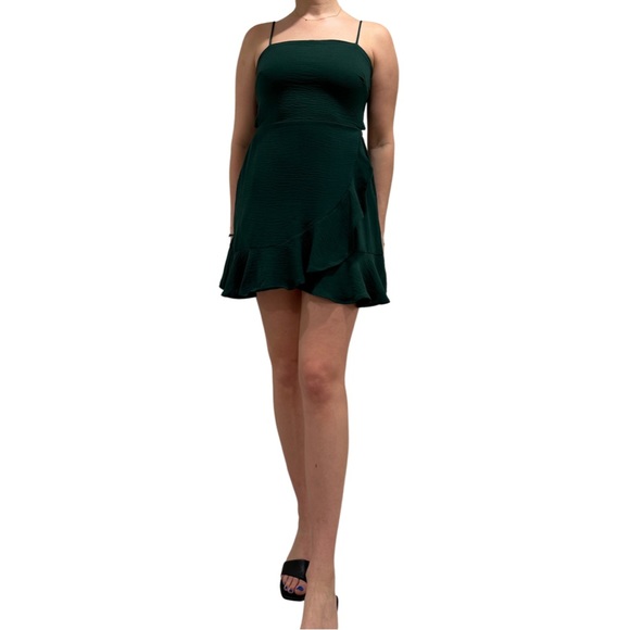 Emerald Green Tie Back Ruffle Dress - US S - Picture 3 of 4
